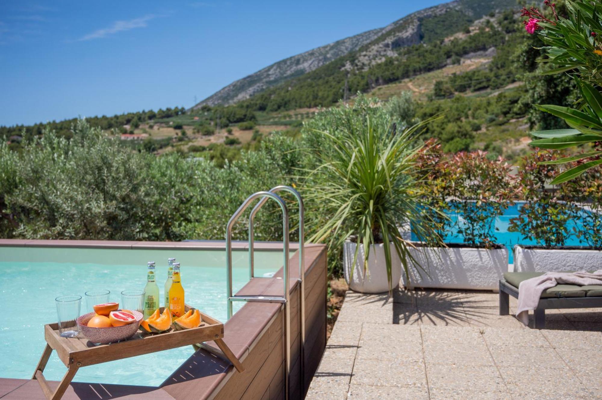 Villas Sole Бол Екстериор снимка